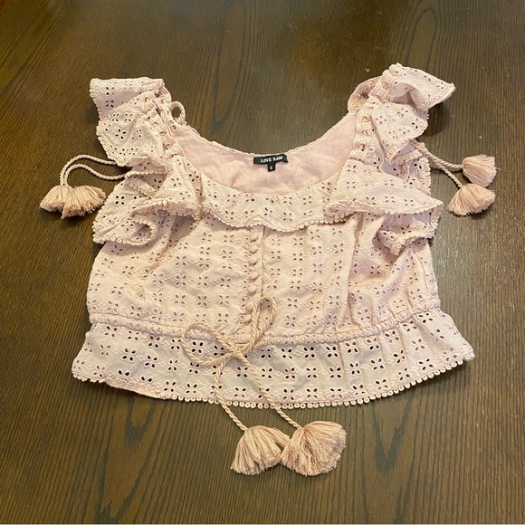 Love Sam Mauve Pink Eyelet Lace Ruffle Tassel Tie Top Size Small - Picture 1 of 7